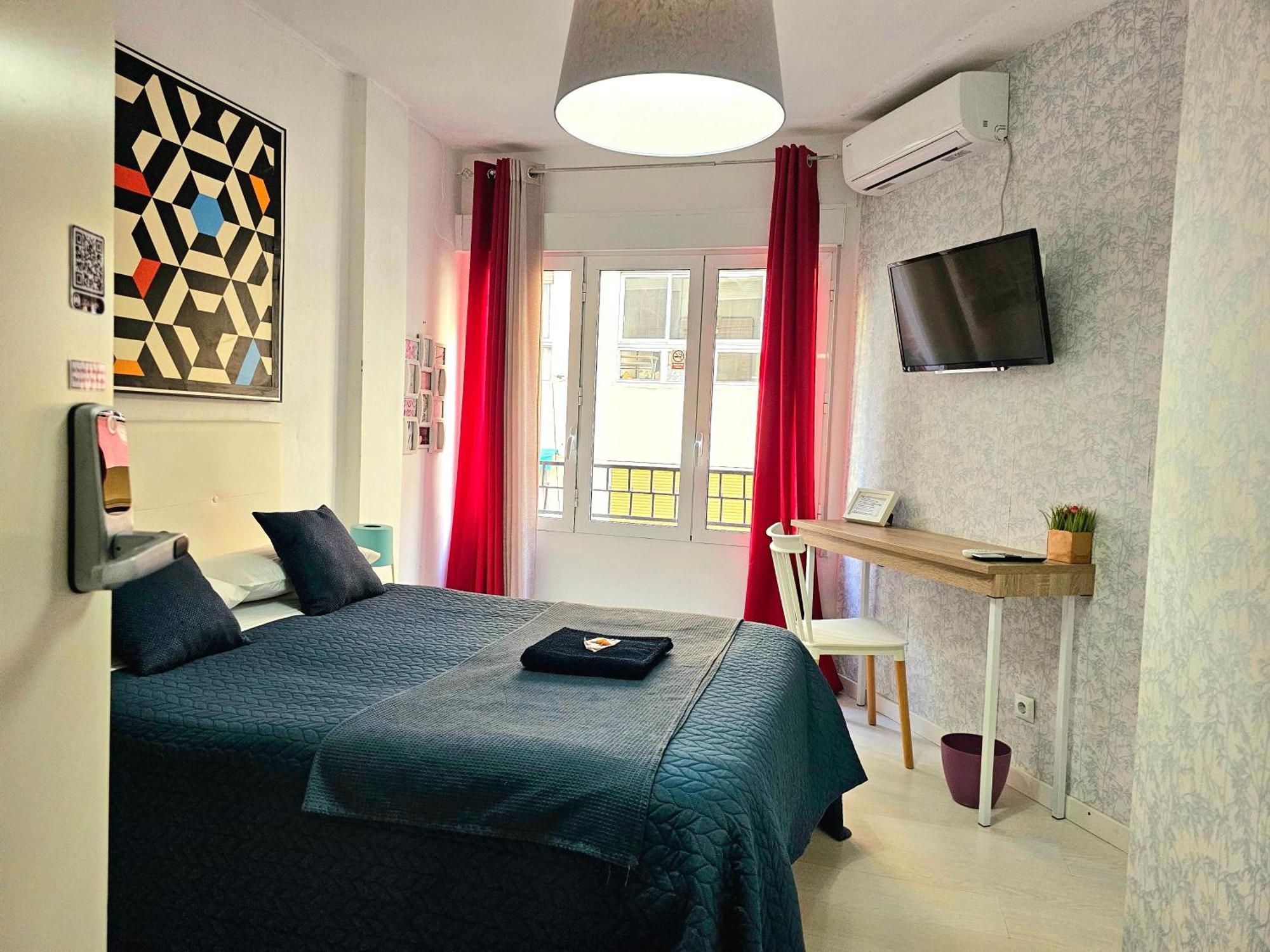 Centric Rooms Mercado Alicante Luaran gambar